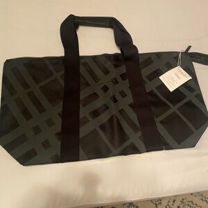 Burberry Duffel weekender Bag